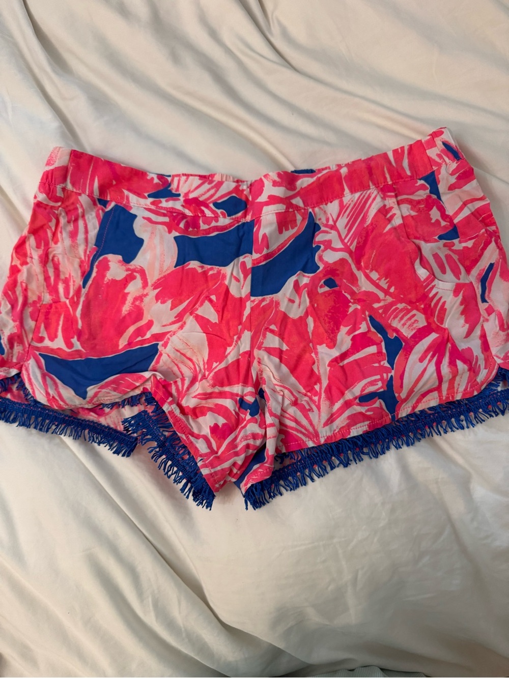 Lilly Pulitzer Cocoa Shorts | Size M - Picture 4 of 8